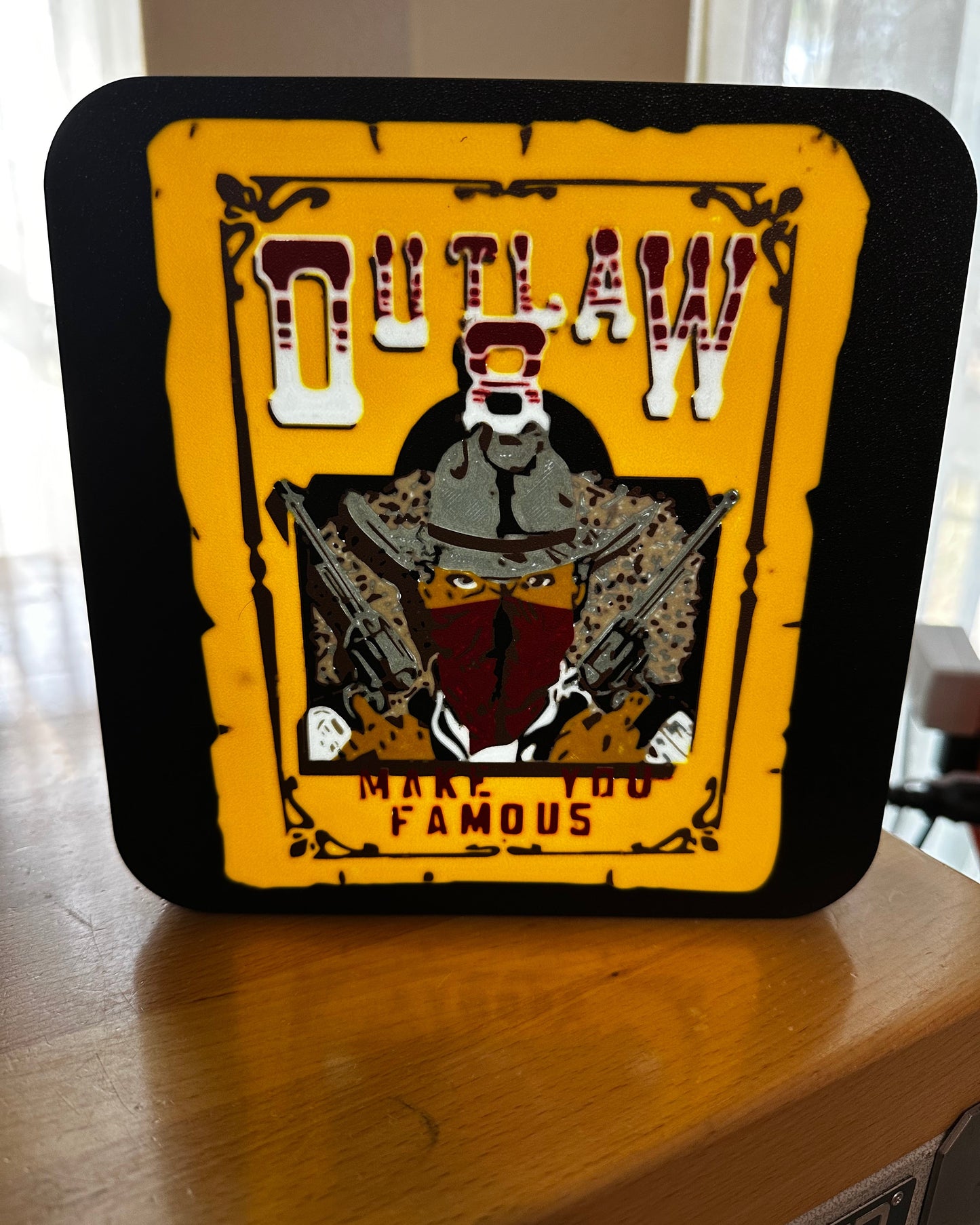 Squadron 8 Glowbox