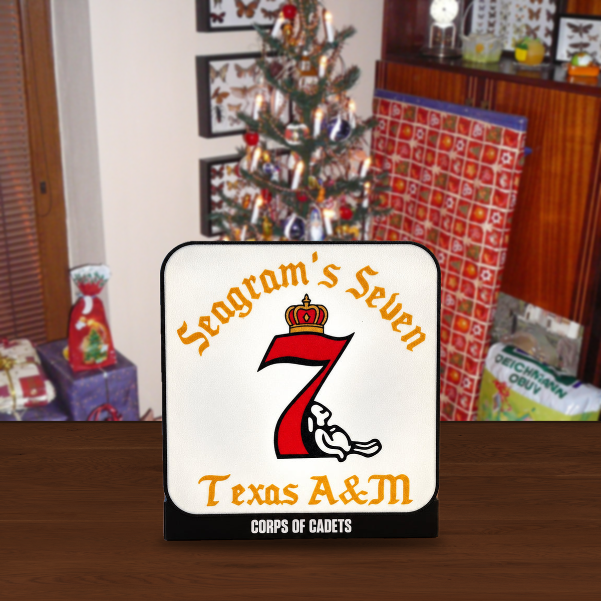Squadron 7 Glowbox (Retro) - Christmas